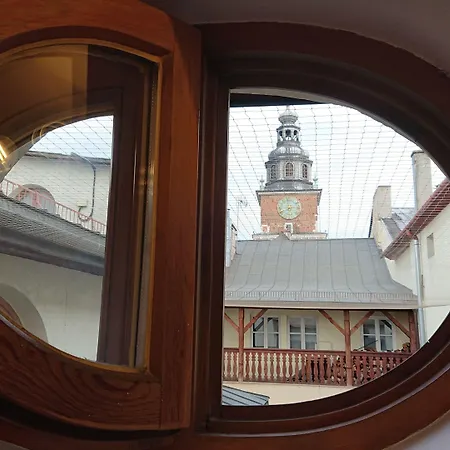 Ok Main Square Apartment